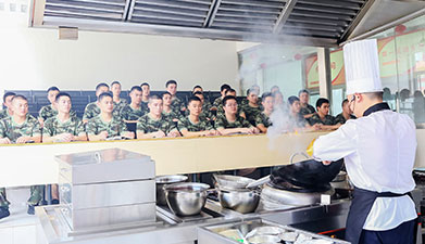 退伍军人学厨师-徐州新东方